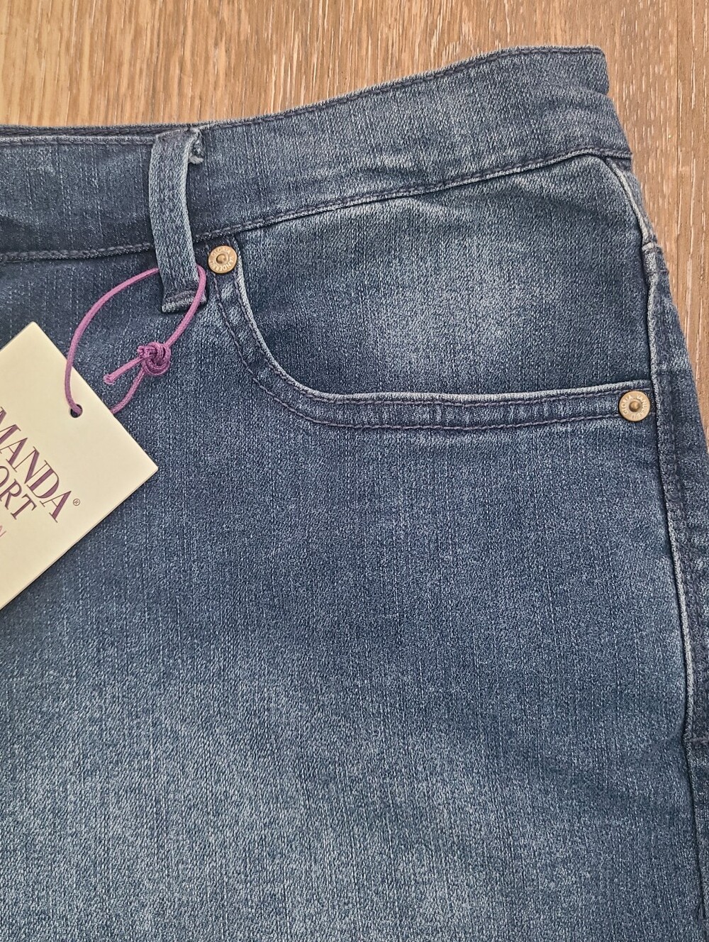 Gloria Vanderbilt Amanda Shorts Women's Size 20 New with tags - Picture 4 of 6